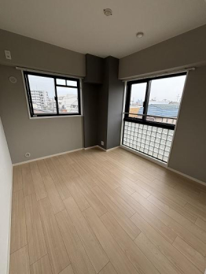 �m�� �C�����̂�������z������������S�n�悢��Ԃł��B