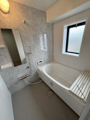 ���� ����̔��������o�X���[���I