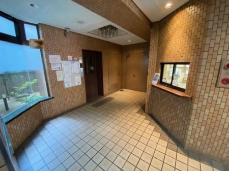 �G���g�����X �Ǘ��l������΂ł��B����������G���g�����X�ł���