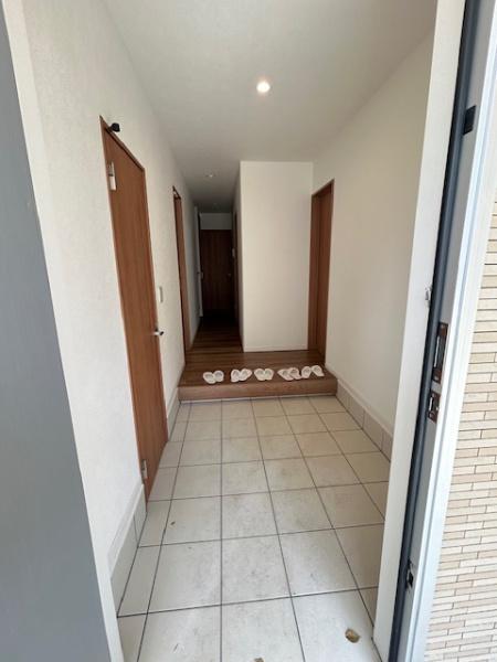 ���� �U�炩�肪���Ȍ��ւ���������