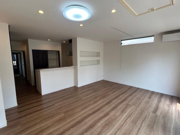 ���r���O �Ƒ��c���̎��Ԃ����������Ȃ��났��LDK