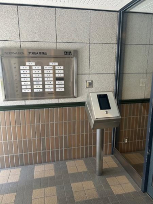 �G���g�����X ���S�̃I�[�g���b�N�t���ł��̂ň��S�ł���