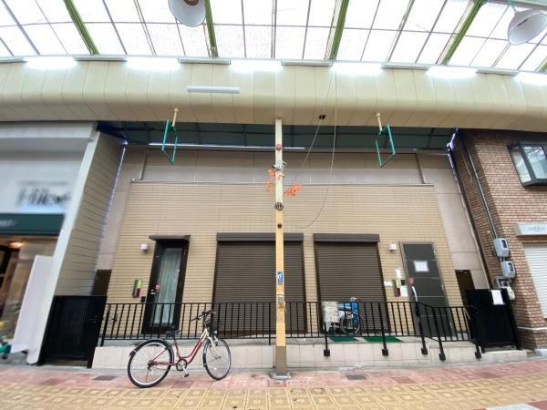 OʓH܂ތnʐ^ {݂[Ă֗ȗnł