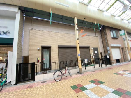 OʓH܂ތnʐ^ {݂[Ă֗ȗnł