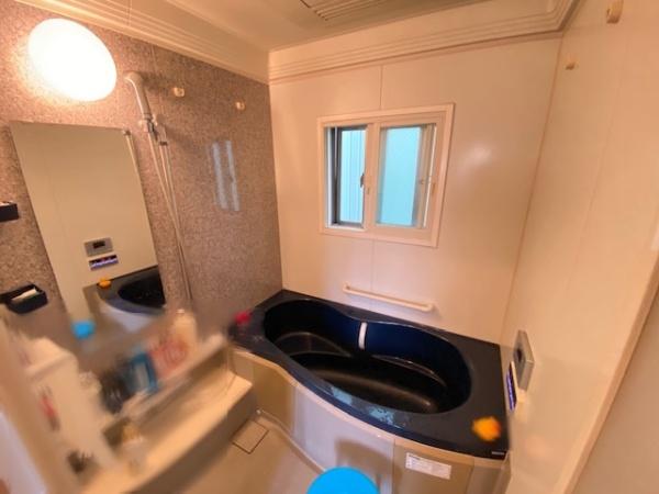  oX[͗ԂoĂAꂽ̂Ă܂