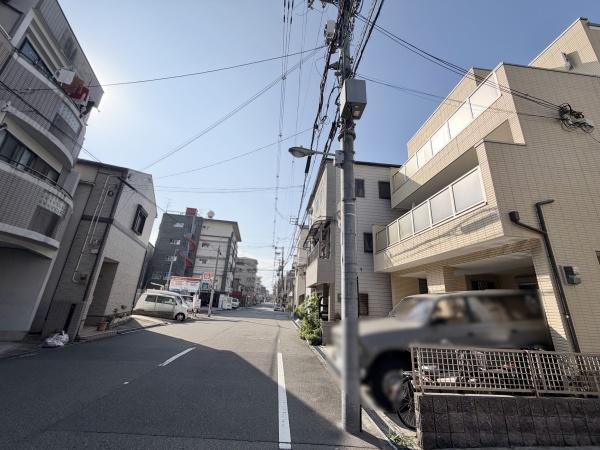 �O�ʓ��H�܂ތ��n�ʐ^ -