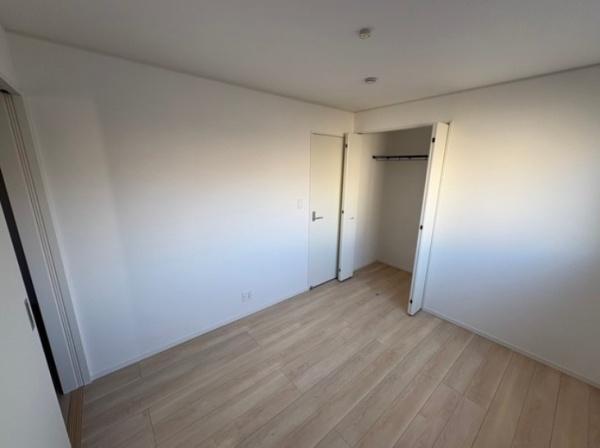 �m�� -