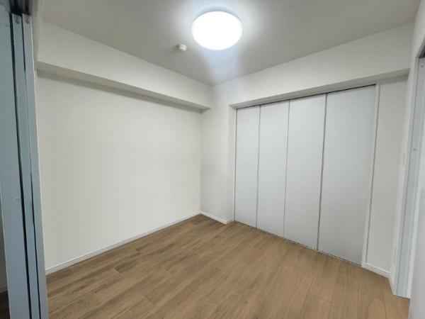 �m�� -