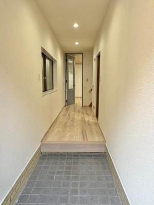 ���� ���ւ��烊�r���O�ւ̘L���@