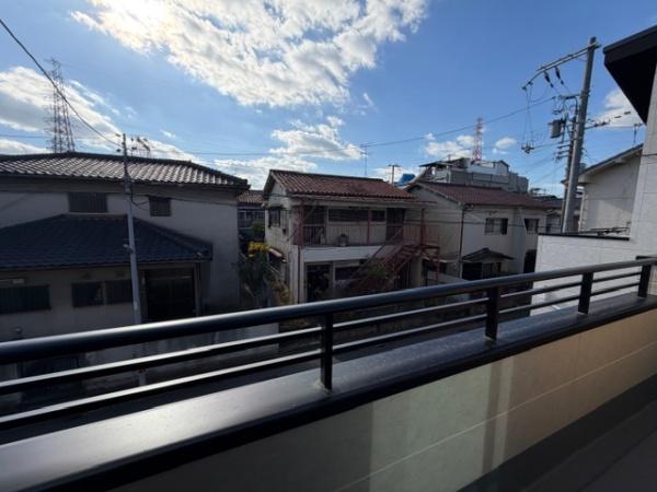 �o���R�j�[ -