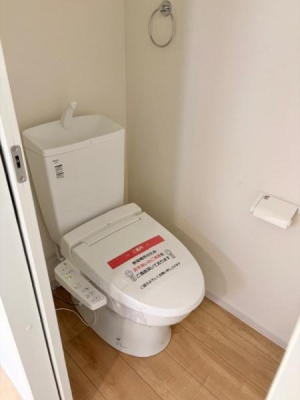 �g�C�� 2�K�̃g�C���ł���