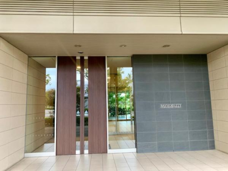 �G���g�����X -