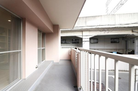 �o���R�j�[ -