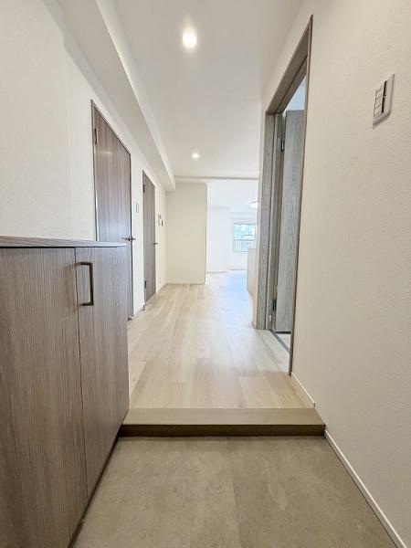 ���� �U�炩�肪���Ȍ��ւ���������̌��֎��[�t��