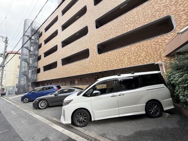  �~�n���ɒ��ԏ��