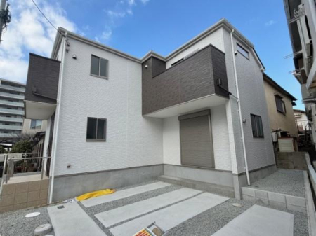 ���ԏ� ������2��\�ł��E���]�ԁE�o�C�N�����~�߂�܂���