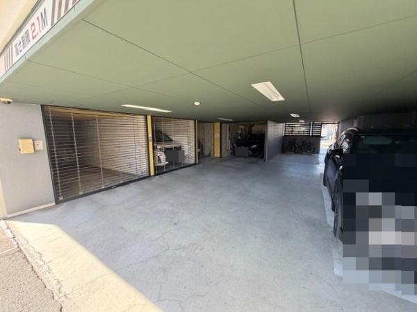  �~�n���ɒ��ԏ��