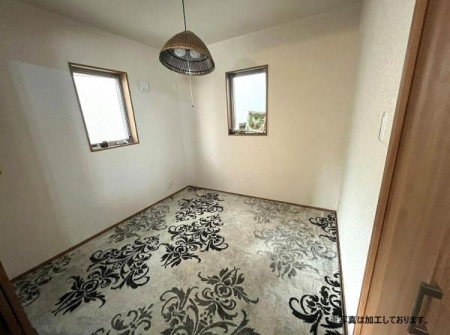 �m�� �����r���O�Ɨאڂ��Ă���m���ł��B