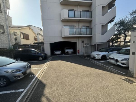  �~�n���ɒ��ԏ��