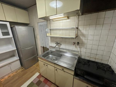 �L�b�`�� ���������D���Ɋ������L�b�`����
