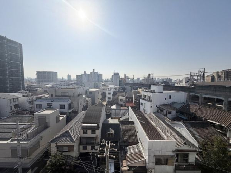 �Z�˂���̒��]�ʐ^ ���o���R�j�[����̒��]�ʐ^�ł��B