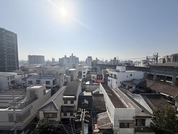 �Z�˂���̒��]�ʐ^ ���o���R�j�[����̒��]�ʐ^�ł��B