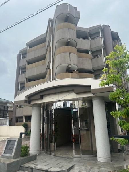 �G���g�����X ����������G���g�����X�ł���