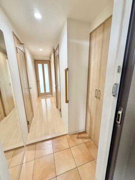 ���� �U�炩�肪���Ȍ��ւ���������̌��֎��[�t��