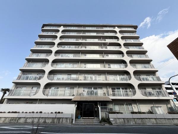 ���n�O�ώʐ^ �Ŋ��w�͋ߓS������̐j����w�ɓk���V���̃A�N�Z�X�B�����񒚖ڃo�X�◯�������V�e�B�o�X�̗��p���\�ŁA���o�����̃t�b�g���[�N���y���Ȃ�܂��B�쉈���̍���Γ��͏t�ɂ͍��������ł��B