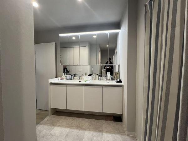 ���ʑ�E���ʏ� -