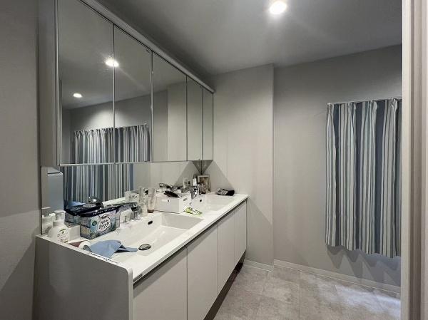 ���ʑ�E���ʏ� -