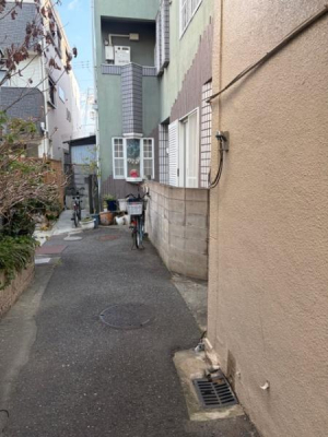 �O�ʓ��H�܂ތ��n�ʐ^ -