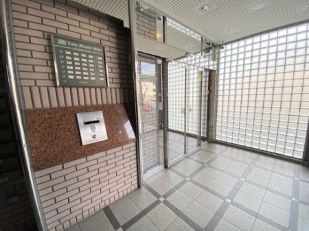 �G���g�����X -