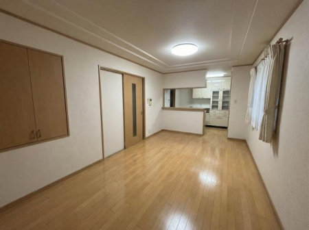 ���r���O �Ƒ��c���̎��Ԃ����������Ȃ��났��LDK��