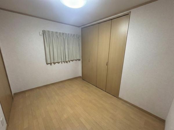 �Q�� �N���[�[�b�g�t�m��