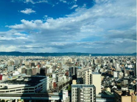 �Z�˂���̒��]�ʐ^ ���o���R�j�[����̒��]�ʐ^�ł��B