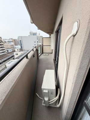 �o���R�j�[ -