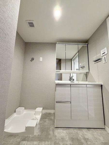 ���ʑ�E���ʏ� -