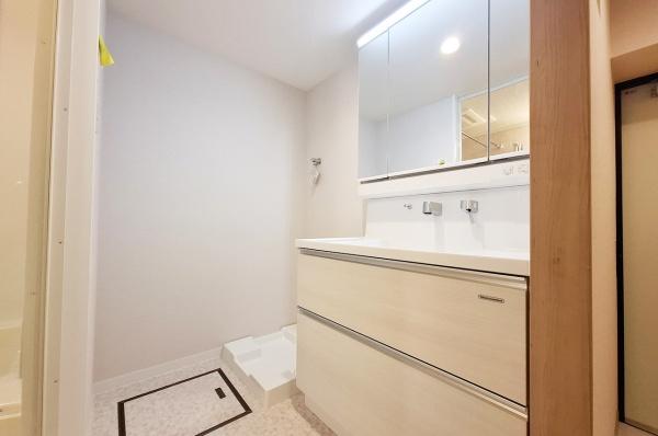 ���ʑ�E���ʏ� -