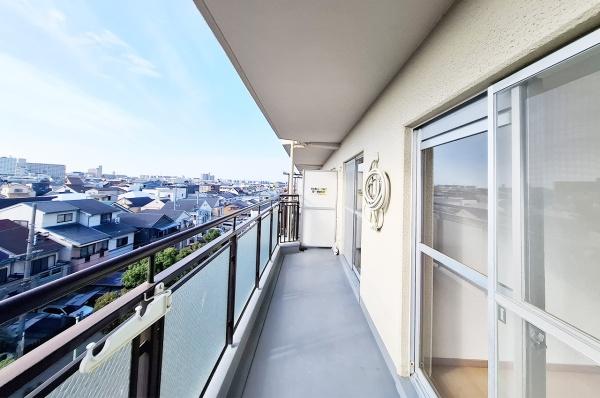 �o���R�j�[ -