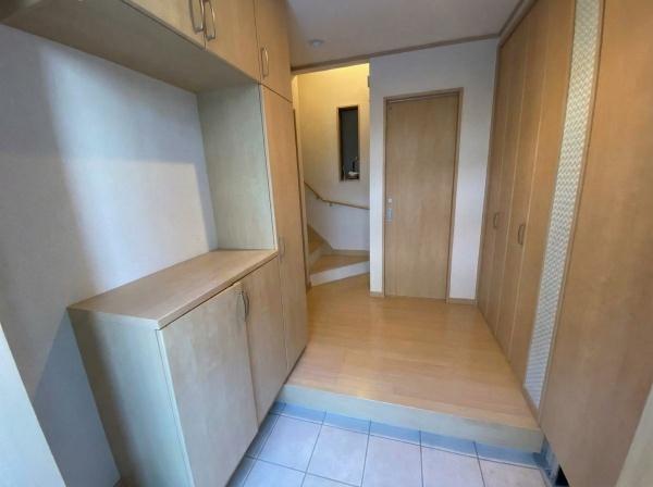 ���� ���ʐ^�͉Ƌ�������H���Ă���܂��B