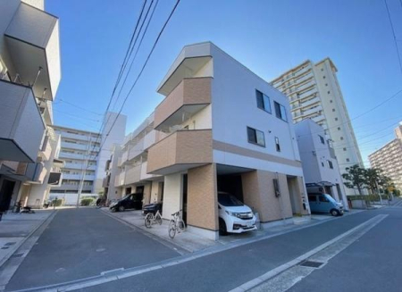 �O�ʓ��H�܂ތ��n�ʐ^ ����������4.0���A�k��������8.1��