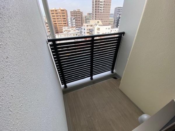 �o���R�j�[ -