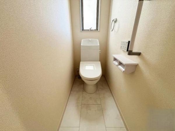 �g�C�� �������̂���g�C���ł��ꂢ�����ς��