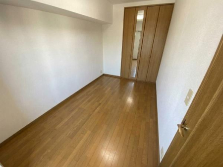 �m�� ���ʐ^�͉Ƌ�������H���Ă���܂��B