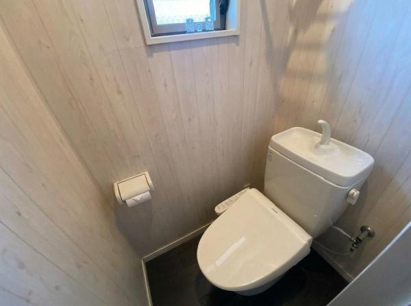 �g�C�� ���ʐ^�͉Ƌ�������H���Ă���܂��B