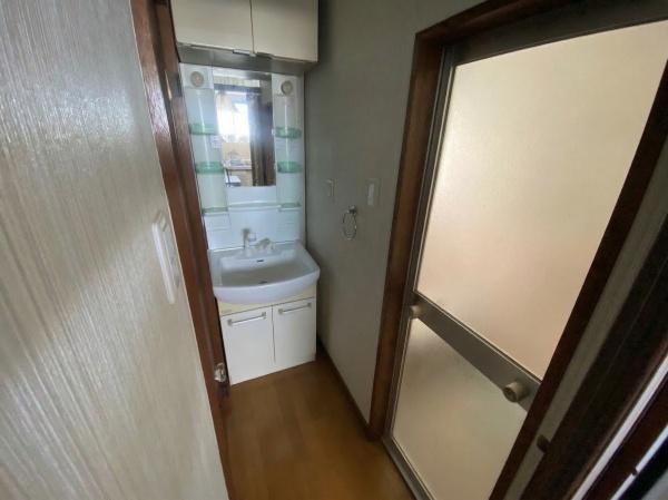 ���ʑ�E���ʏ� ���ʐ^�͉Ƌ�������H���Ă���܂��B