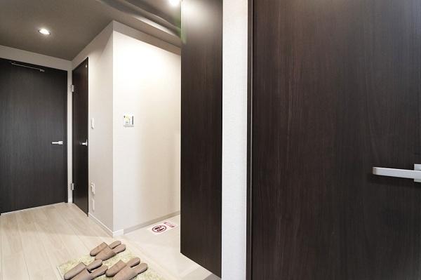 ���� �U�炩�肪���Ȍ��ւ���������̌��֎��[�t��