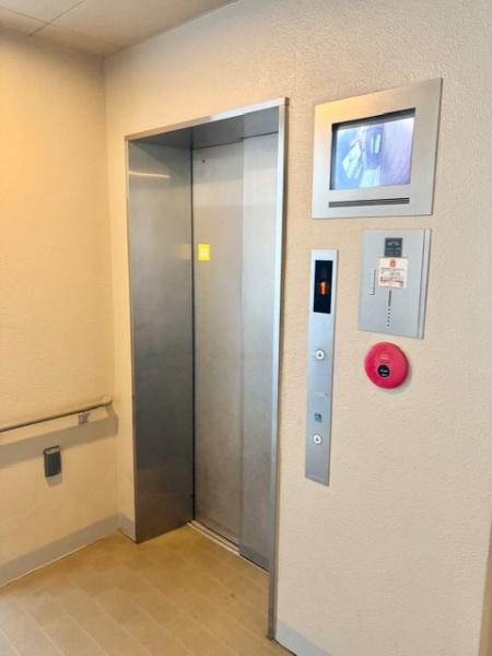 ���̑����p�� �G���x�[�^�[�L