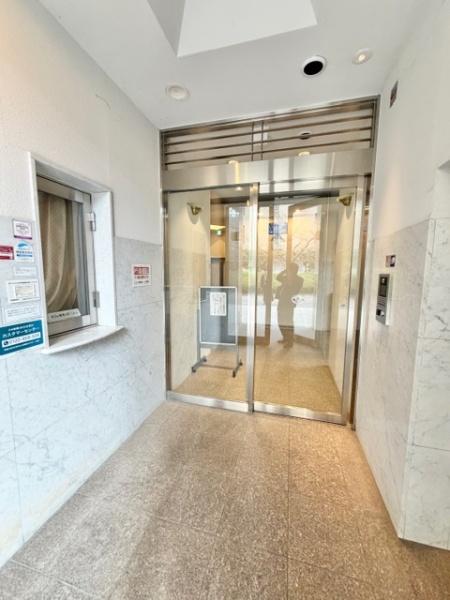 �G���g�����X �I�[�g���b�N�ݔ�������Z�L�����e�B�[�ʂł����S���ĕ�点��Z�܂���